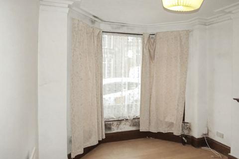 3 bedroom terraced house for sale, 24 Balmoral Road, Lancaster, LA1 3BU