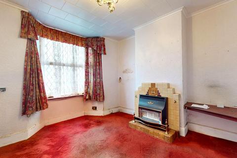 3 bedroom terraced house for sale, 44 Park Street, Aylesbury, HP20 1BX