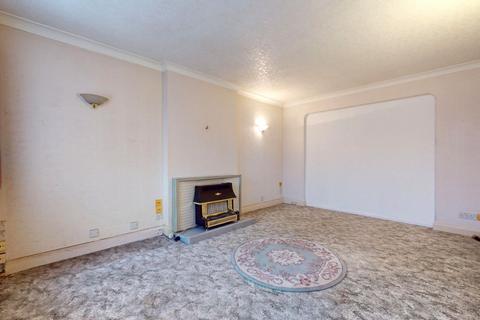 4 bedroom detached bungalow for sale, 59 Herlwyn Avenue, Ruislip, HA4 6HE