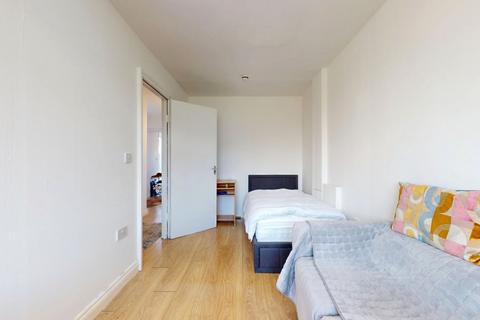 undefined, 2 The Approach, Enfield, EN1 3PY