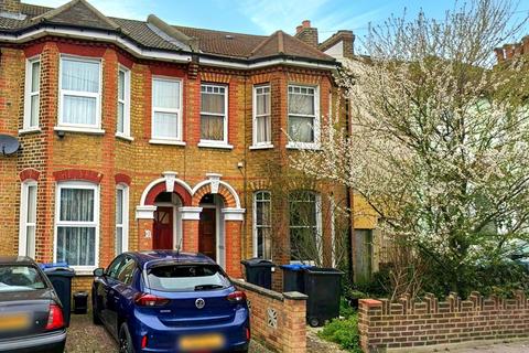3 bedroom semi-detached house for sale, 85 Moffat Road, Thornton Heath, CR7 8PY