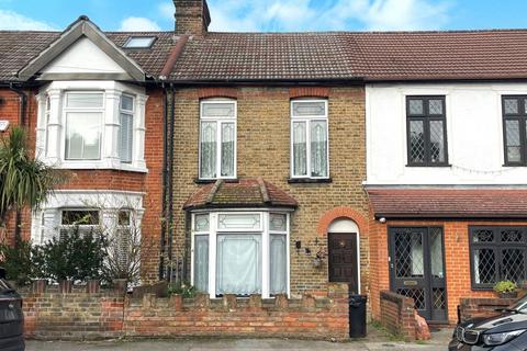 19 Vine Street, Romford, RM7 7LH