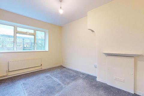 2 bedroom flat for sale, Flat 22 Frome House, Peckham Rye, SE15 3JE
