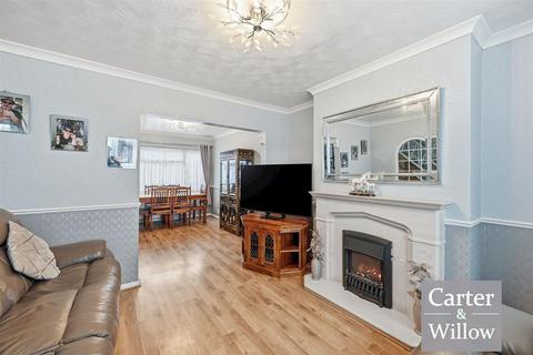 3 bedroom terraced house for sale, Cherry Walk, Essex