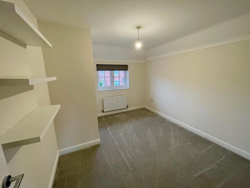 Bedroom 2 .jpg