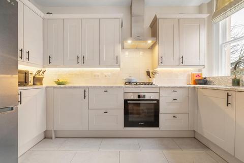 2 bedroom flat for sale, Josephine Avenue, SW2
