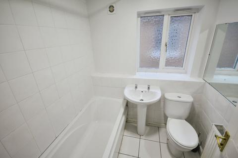 undefined, Kariba Close, Derbyshire S41