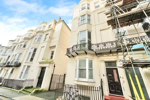2 bedroom flat to rent, Atlingworth Street, East Sussex BN2