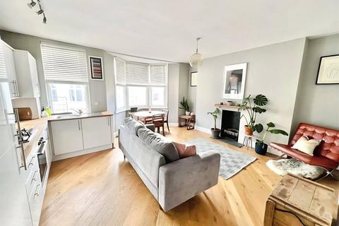 2 bedroom flat to rent, Atlingworth Street, East Sussex BN2