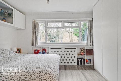 2 bedroom end of terrace house for sale, Badger Road, Lordswood