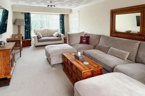 3 bedroom property for sale, Highdown Drive, Littlehampton BN17