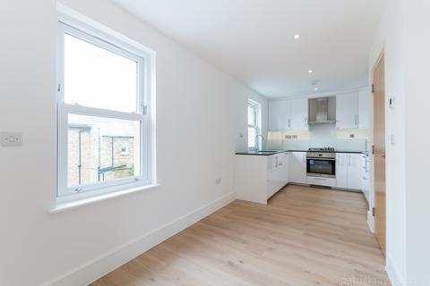 1 bedroom flat to rent, Elsie Road Dulwich SE22