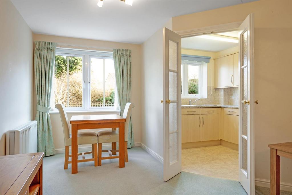 01-7a5f PDMCS 17 Sanders Court (10)-medium.jpg