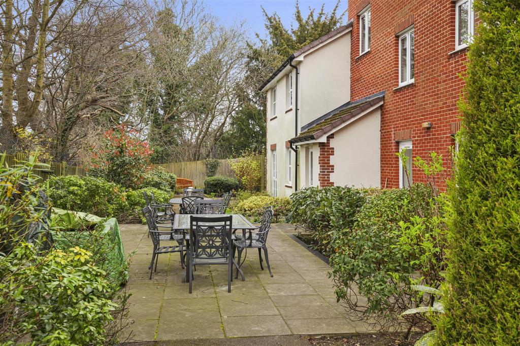 Rear patio  gardens .jpg