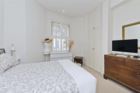 2 bedroom flat to rent, Caithness Road, London, W14