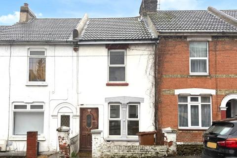 3 bedroom terraced house for sale, 155 Magpie Hall Road, Chatham, ME4 5ND