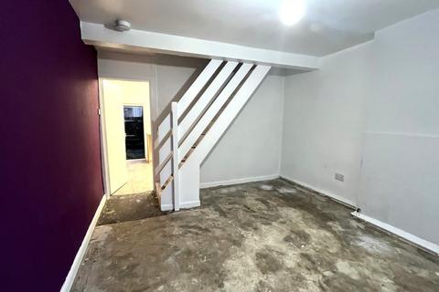 2 bedroom terraced house for sale, 6 Queen Street, Cleator Moor, CA25 5BH