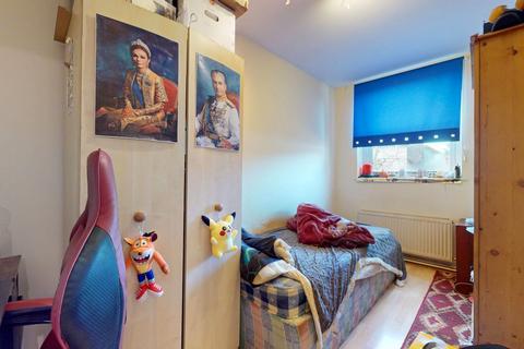 2 bedroom flat for sale, Flat 1, 7 High Street, Cheshunt, Waltham Cross, EN8 0BX