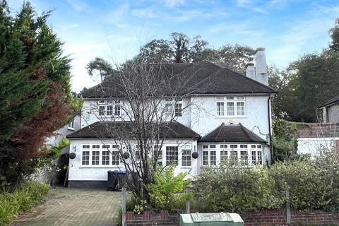 undefined, 25 Pinewood Close, Croydon, CR0 5EX