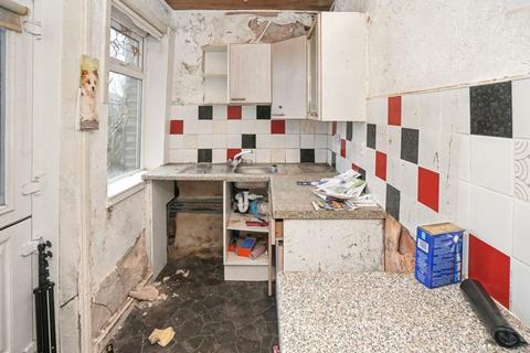 2 bedroom end of terrace house for sale, 67(A) Clifton Common, Brighouse, HD6 1QW