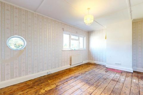 3 bedroom end of terrace house for sale, 8 Pine View, Platt, Sevenoaks, Kent, TN15 8LA