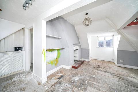 undefined, Flat 5, 42 Frimley Road, Camberley, Surrey, GU15 3BD