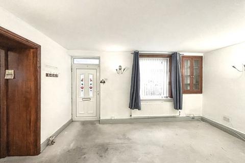 2 bedroom cottage for sale, 202 Beacon Road, Bradford, BD6 3EJ