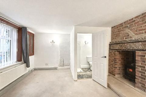 2 bedroom cottage for sale, 202 Beacon Road, Bradford, BD6 3EJ