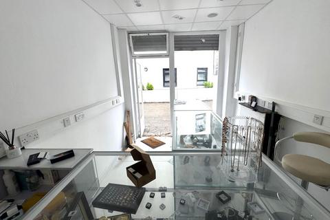 Retail property (high street) for sale, 18 Scotland Green, Tottenham, N17 9TT