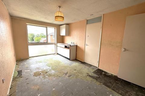 2 bedroom flat for sale, 27 Hardwicke Place, London Colney, St. Albans, AL2 1PX