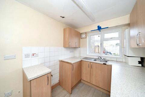 3 bedroom terraced house for sale, 7 Wordsworth Road, Thatcham, Berkshire, RG18 3FP