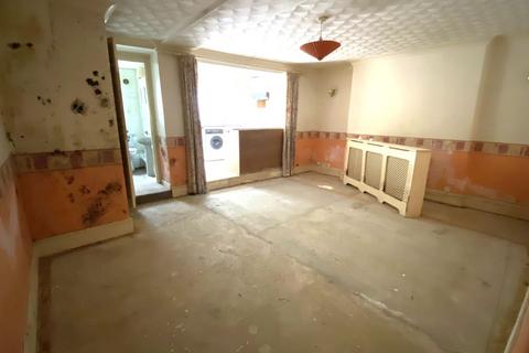 1 bedroom flat for sale, 12(A) Magdalene Road, Torquay, TQ1 4AF