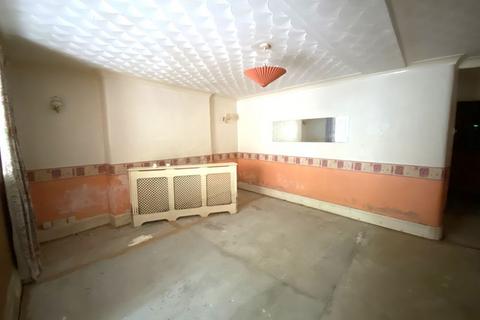 1 bedroom flat for sale, 12(A) Magdalene Road, Torquay, TQ1 4AF