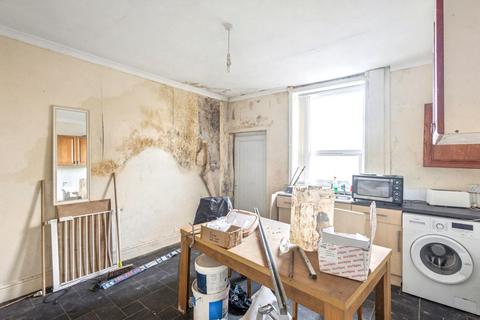 2 bedroom terraced house for sale, 18 Queensberry Road, Burnley, BB11 4LH