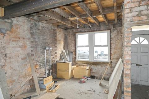 3 bedroom end of terrace house for sale, 1 Dee Street, Hull, HU3 3SN