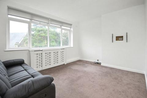 2 bedroom flat for sale, Flat 25 Grange Court, Gervis Road, Bournemouth, BH1 3EF
