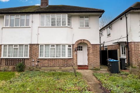 2 bedroom maisonette for sale, 29 Firs Lane, Winchmore Hill, N21 2HT