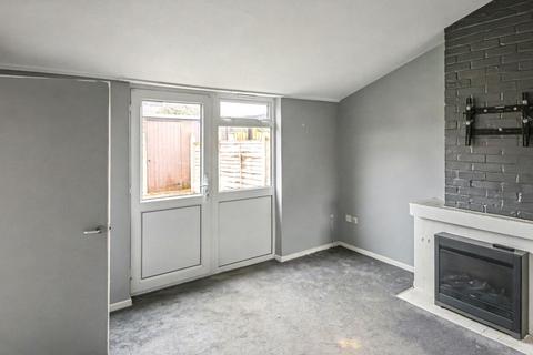 2 bedroom bungalow for sale, 4 Colemans Close, Calne, SN11 8NJ