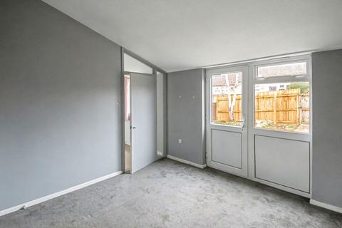 2 bedroom bungalow for sale, 4 Colemans Close, Calne, SN11 8NJ