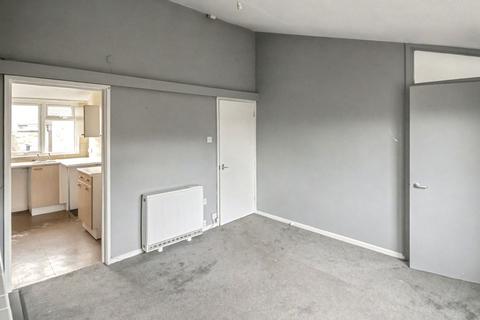 2 bedroom bungalow for sale, 4 Colemans Close, Calne, SN11 8NJ