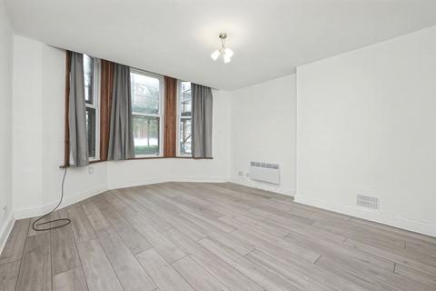 1 bedroom flat for sale, Flat (A), 25 Westbourne Gardens, Folkestone, CT20 2HY