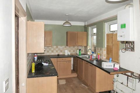 4 bedroom semi-detached house for sale, 18 Benbow Avenue, Bradford, BD10 0JQ