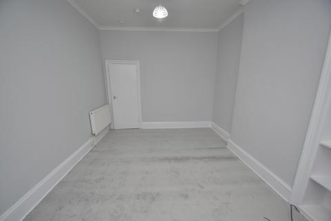2 bedroom flat for sale, 3/1 95 Kilmarnock Road, Shawlands, Glasgow, G41 3YR