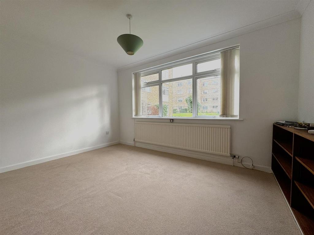 2nd Living Room / Snug / Office