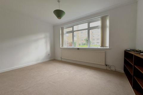 undefined, Buckingham Close, Guildford