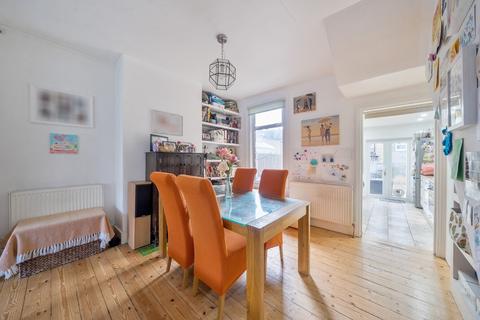 4 bedroom terraced house for sale, Nelgarde Road, London, SE6