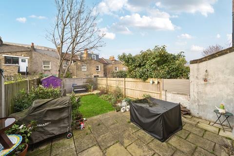 4 bedroom terraced house for sale, Nelgarde Road, London, SE6