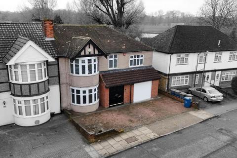 Prestwood Avenue, Harrow, HA3