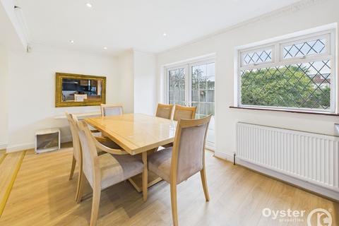 undefined, Prestwood Avenue, Harrow, HA3