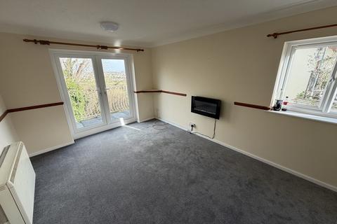2 bedroom flat to rent, Downfield Close, Brixham TQ5